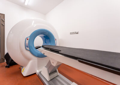 CT pro vyšetření akutních stavů.